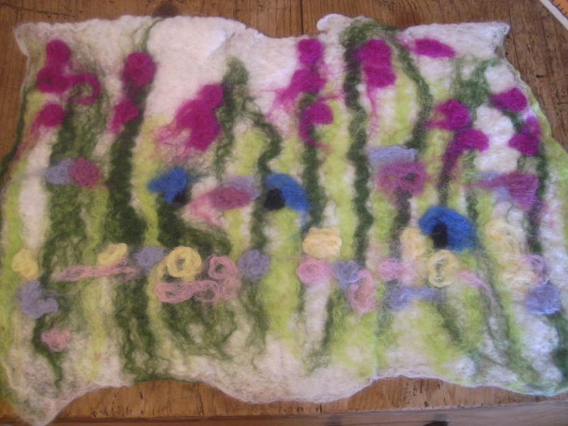 Felt 015