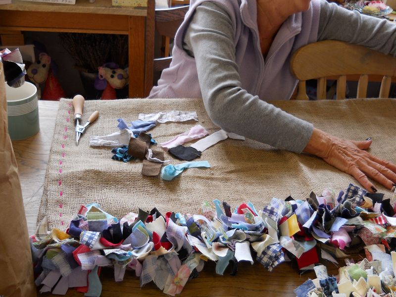 Rag rugs progress 005