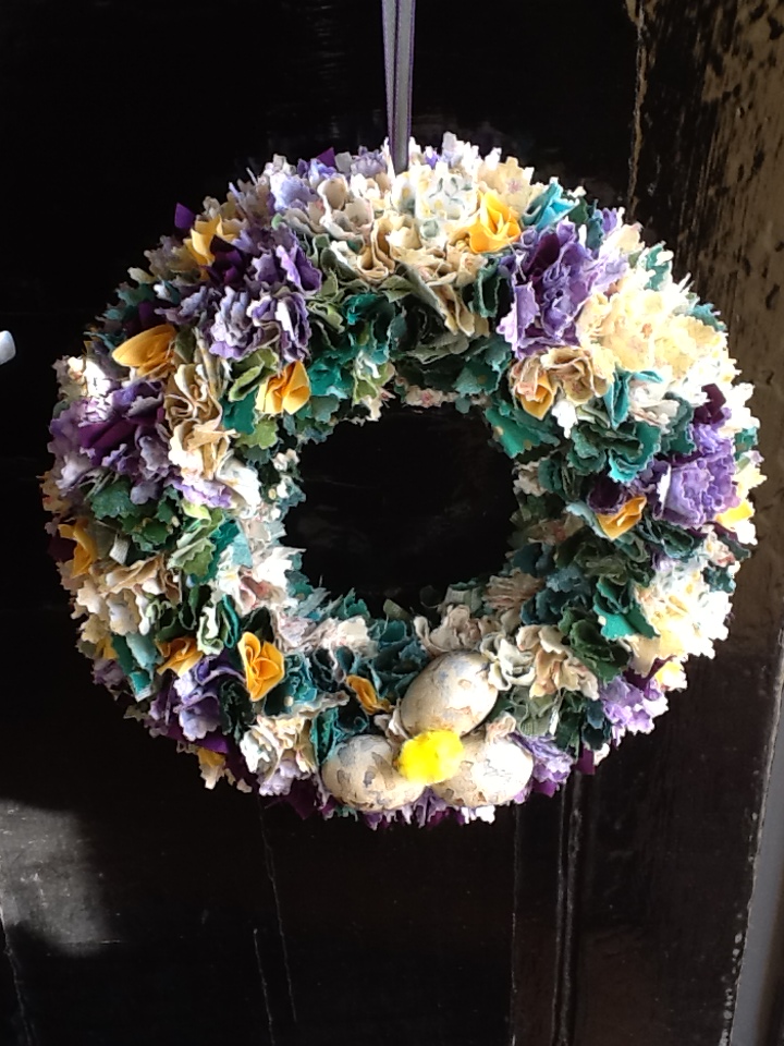 Easter wreaths 1 012